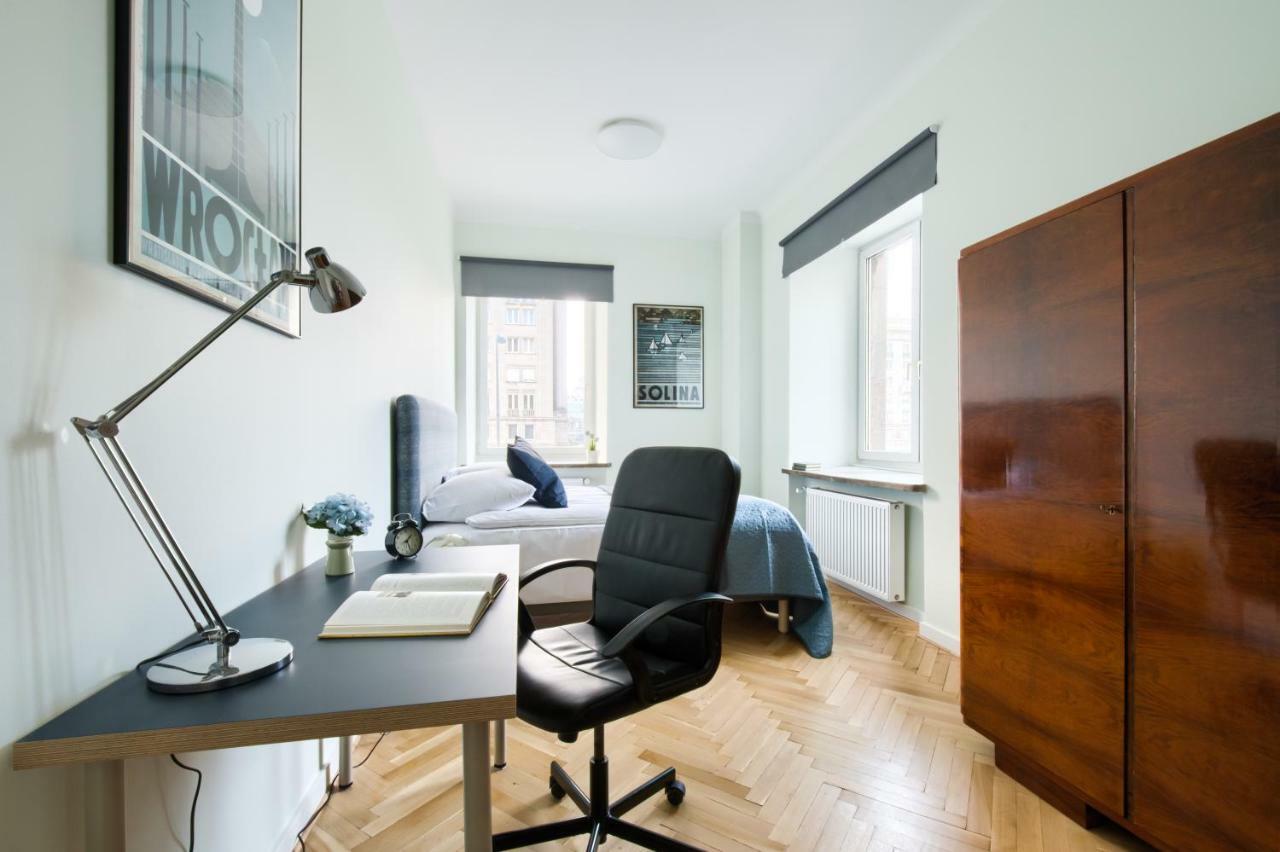 P&O City Center Apartments Warschau Kamer foto